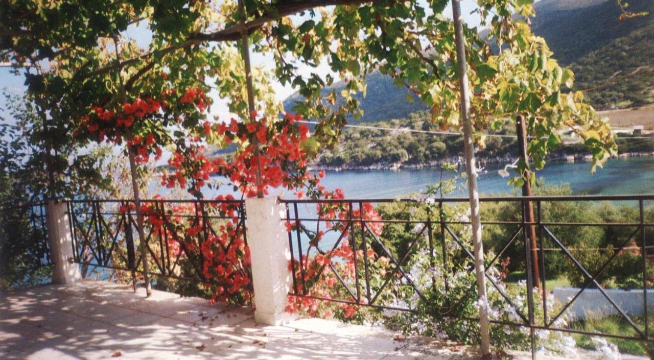 Villa Errieta Athéras Buitenkant foto